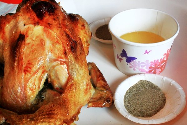 台中》大坑美食：東山棧甕缸雞創始店，超脆超嫩(推薦)