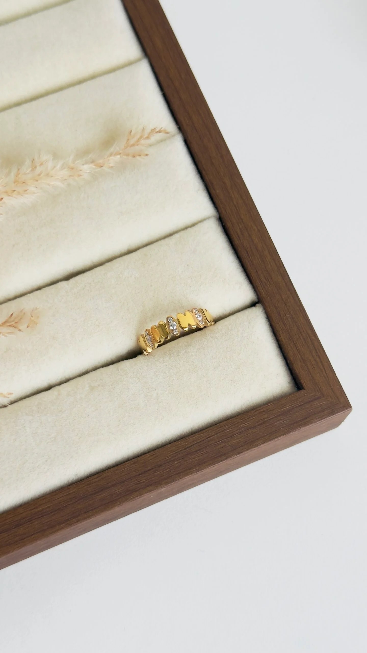18K Crown Ring