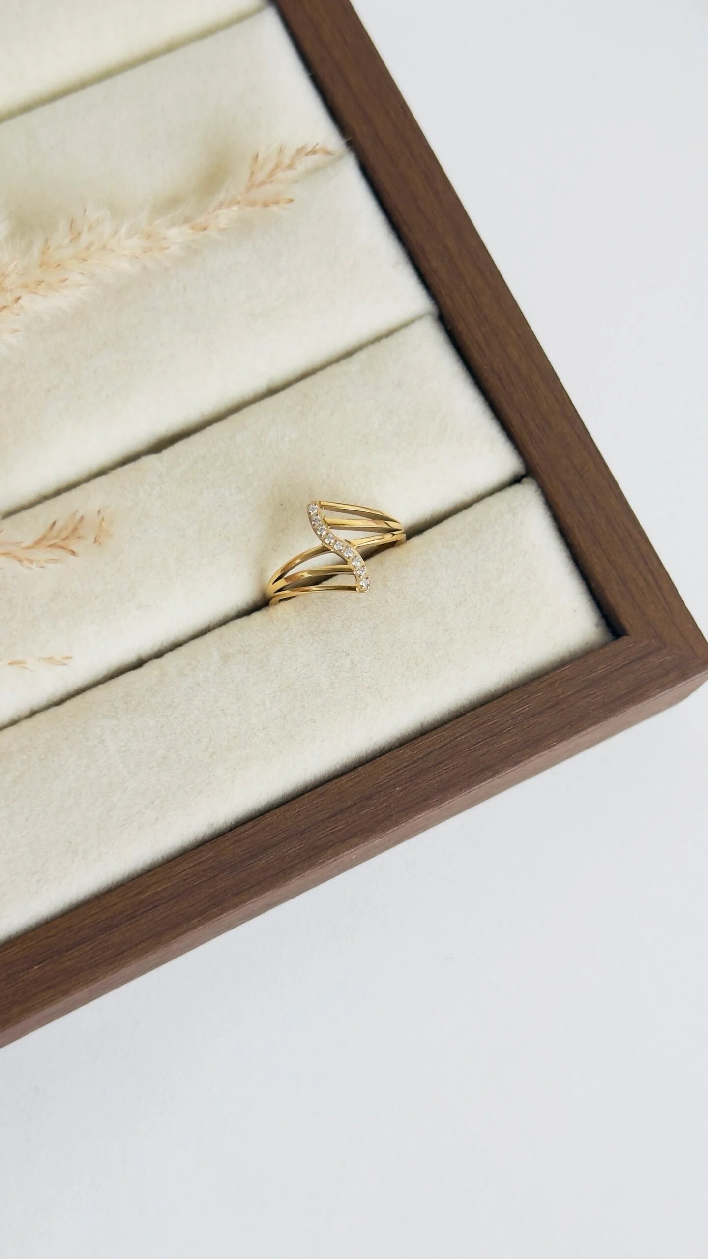 18K Grace Ring