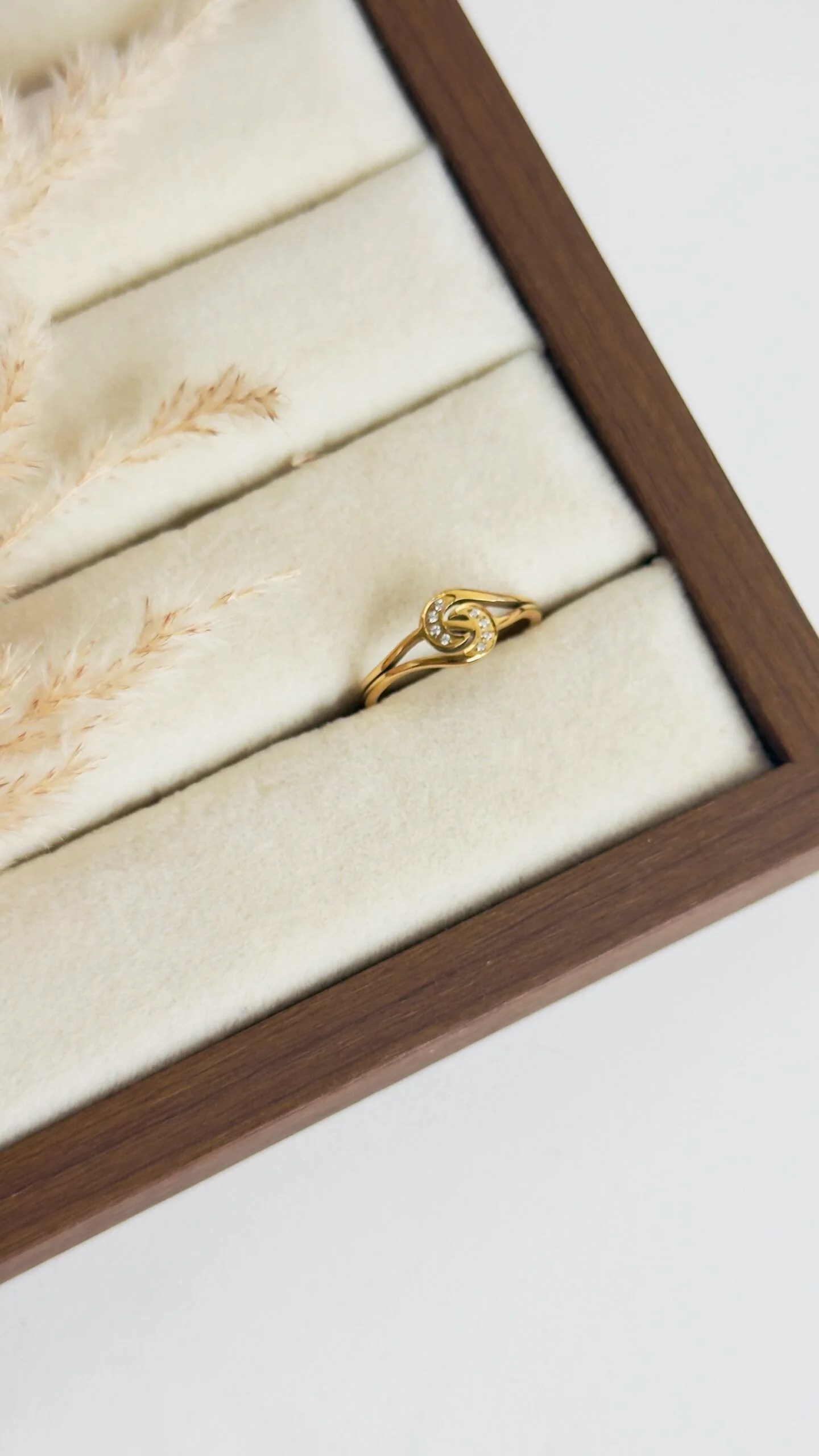 18K Kiara Ring