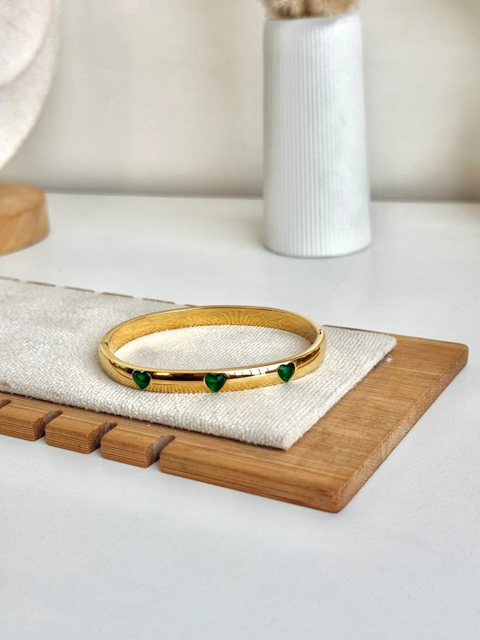 Emerald luxe bangle