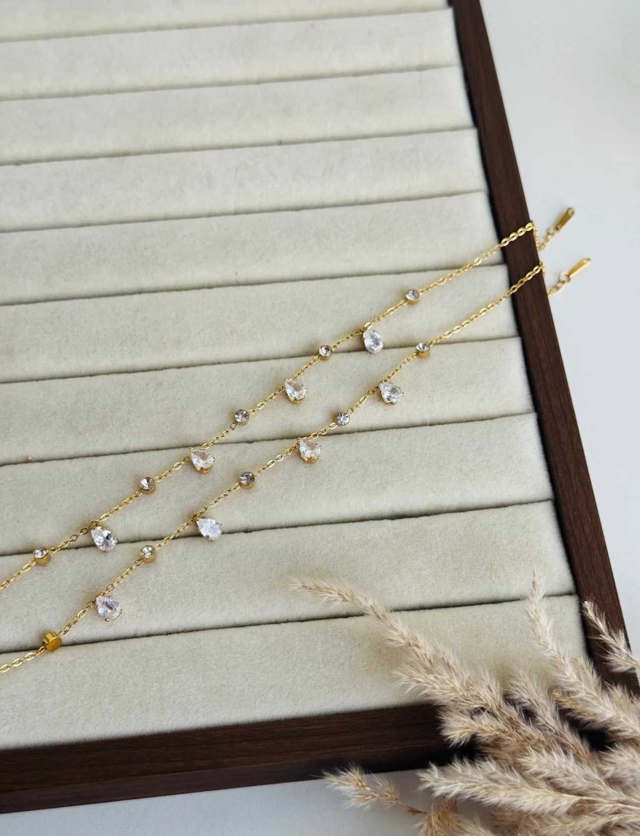 Aurelia Anklet