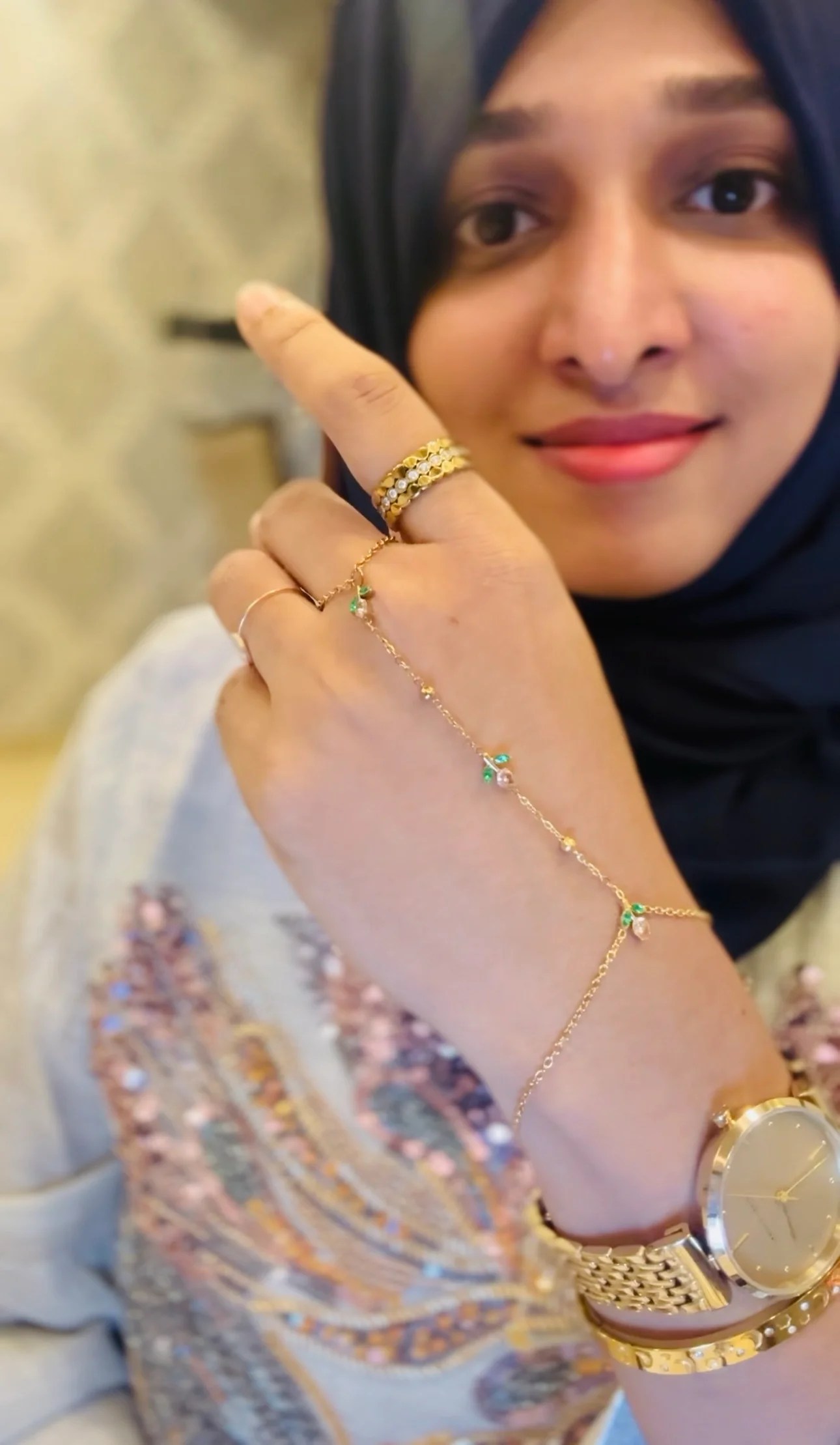 Amara Hand Chain