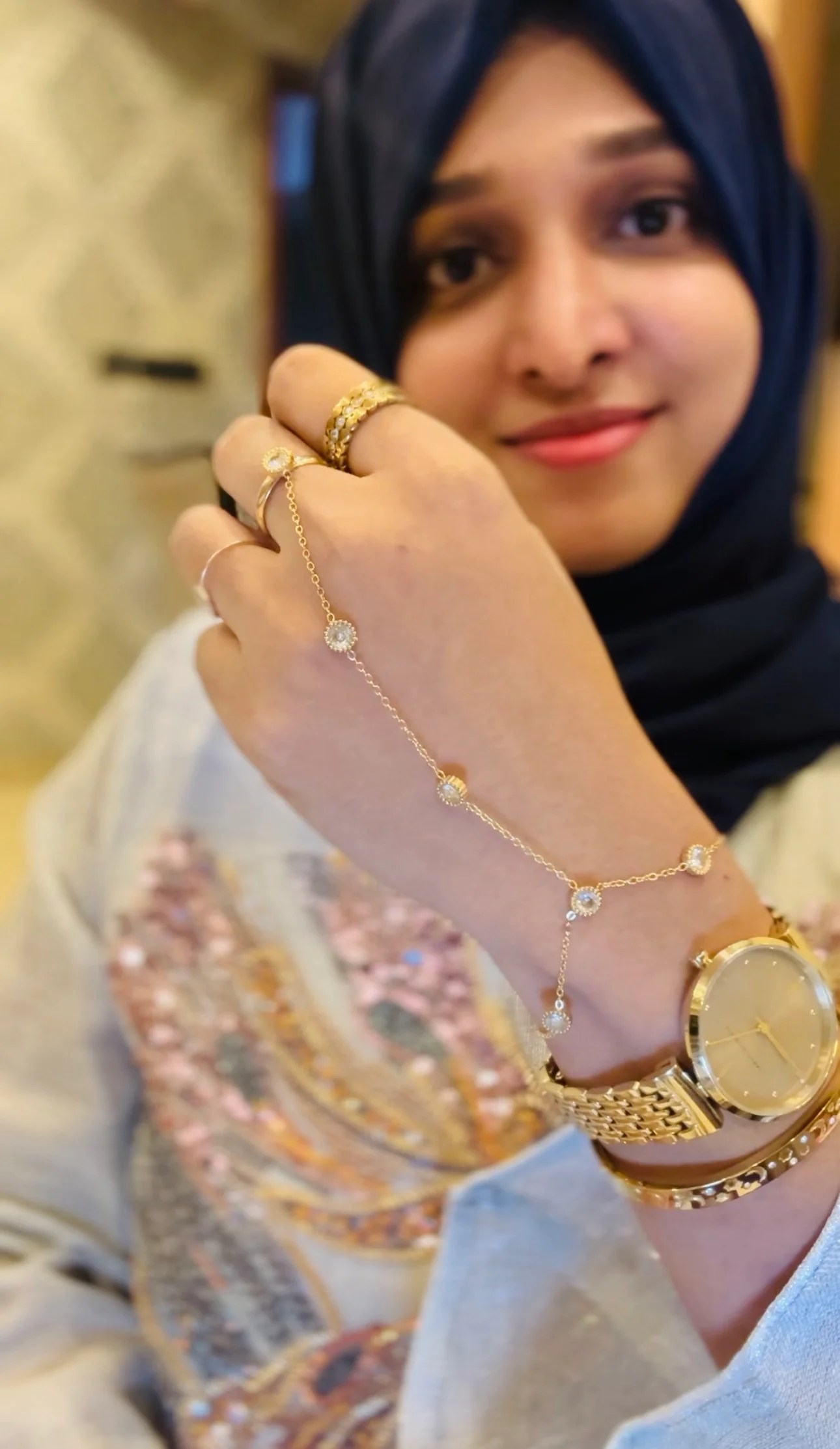 Elara Hand Chain