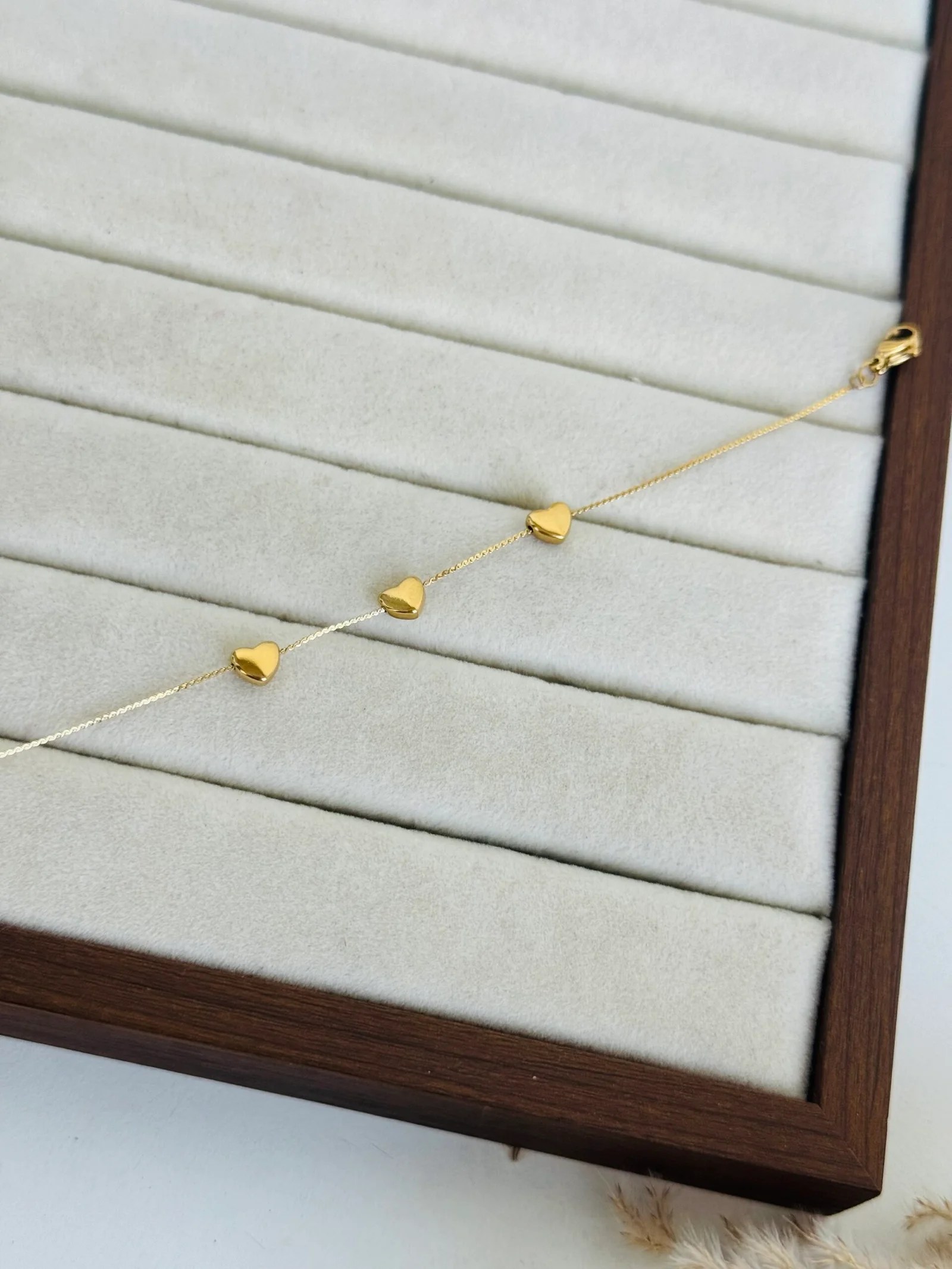 Heart minimal bracelet