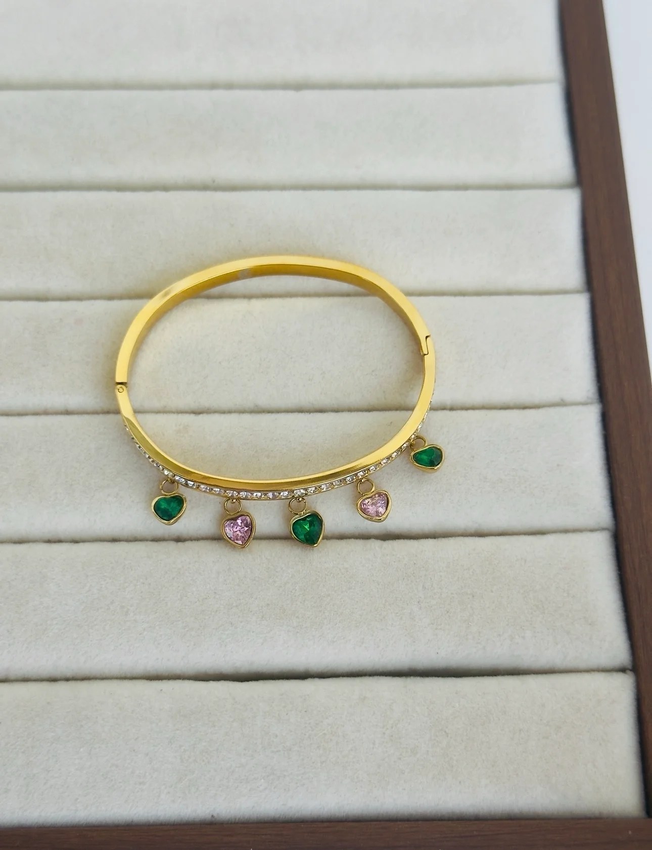 Gardenia bangle (size 2.2 )