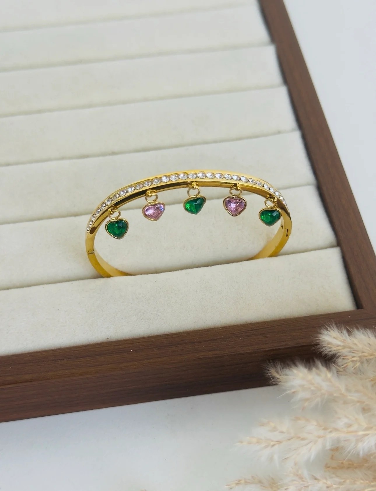 Gardenia bangle (size 2.2 )
