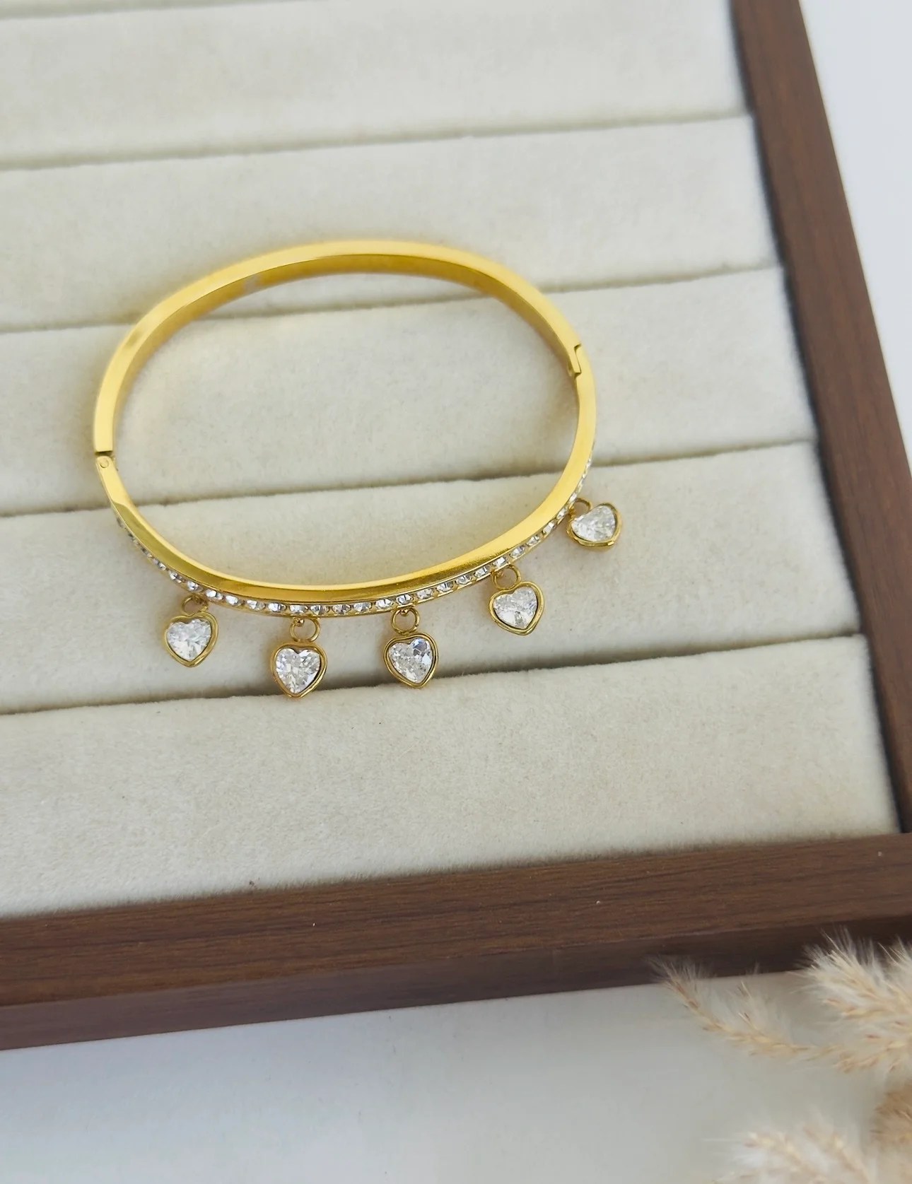 Aster Bangle (size 2.2)