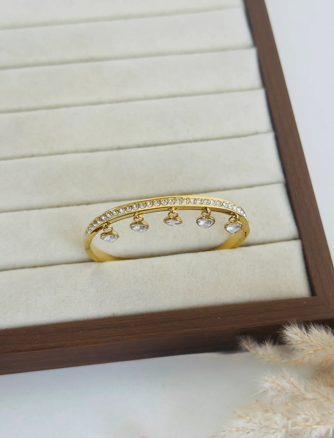 Aster Bangle (size 2.2)