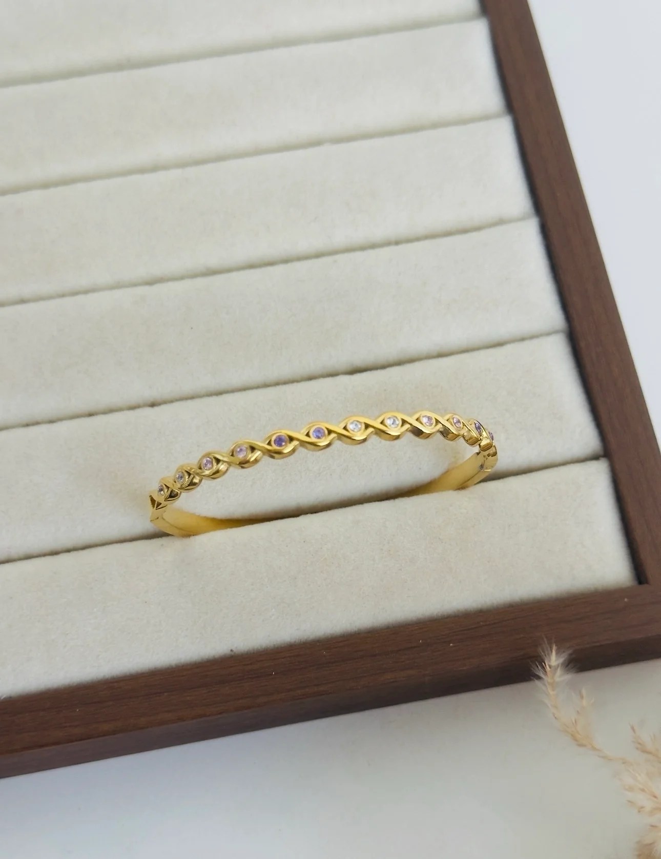 Eden Bangle (2.2 size)
