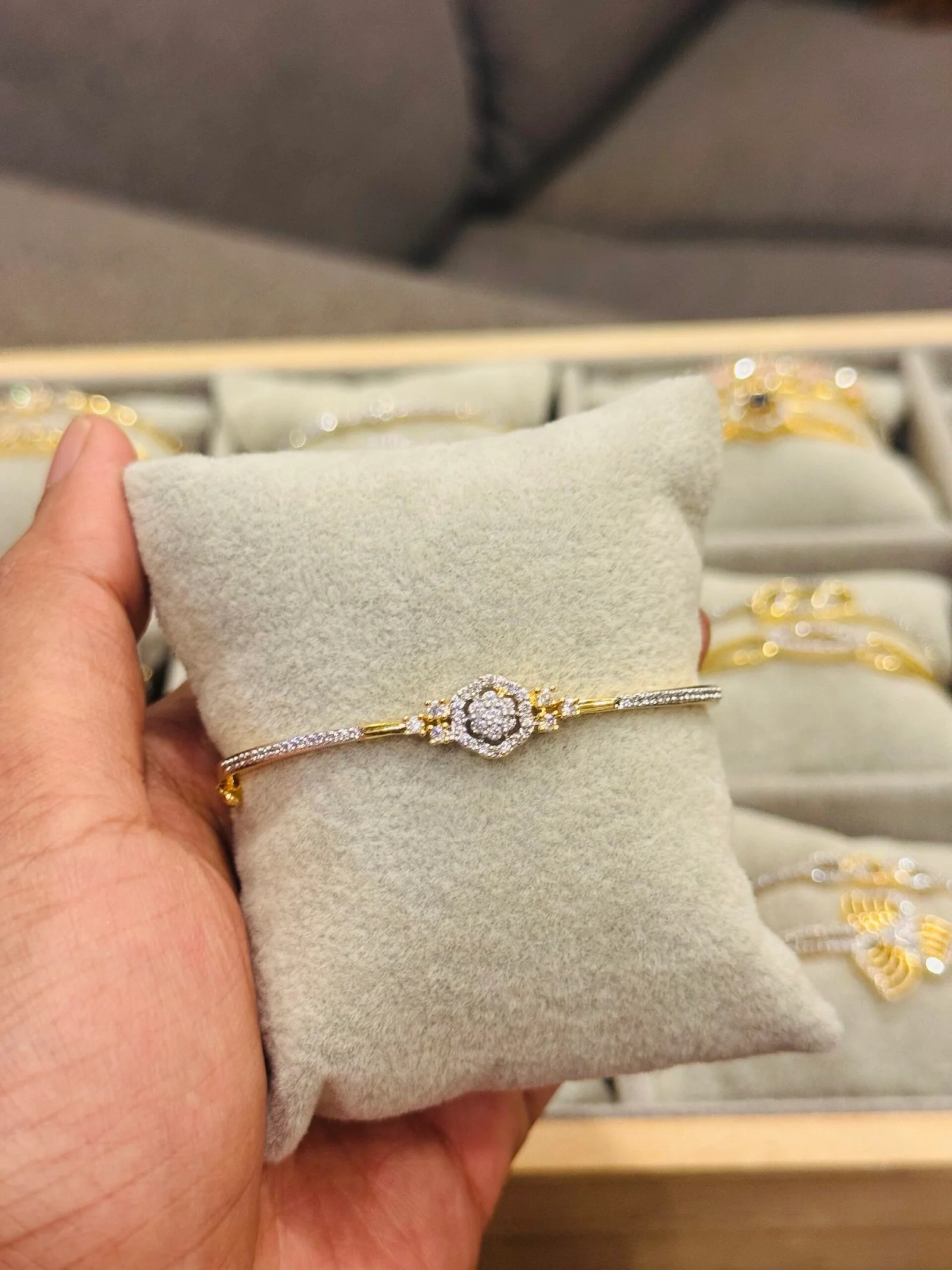 Diamond Replica Crystal bangle