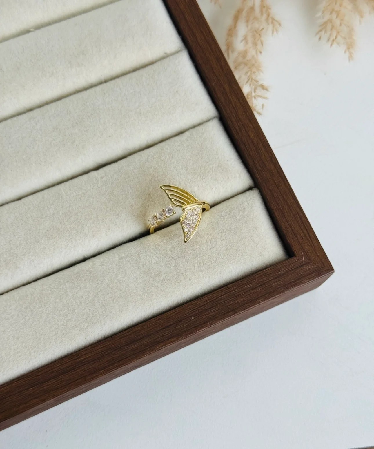 Eternal Éclat Ring