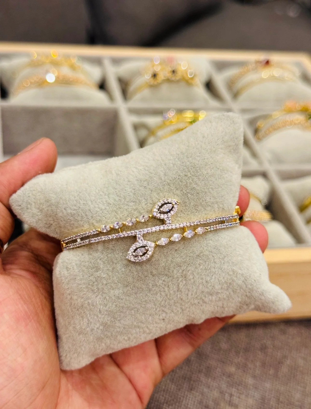 Diamond Replica Bloom bangle