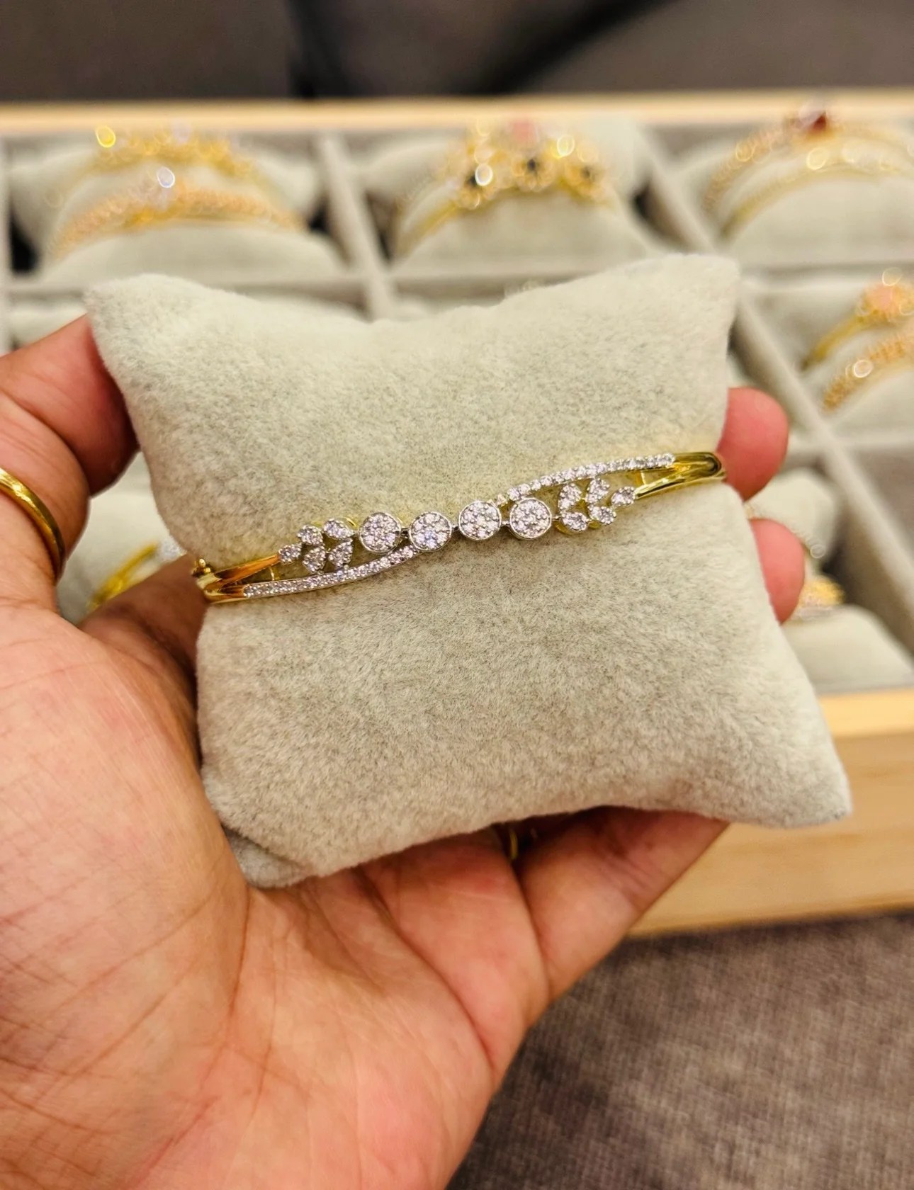 Diamond Replica Bella bangle