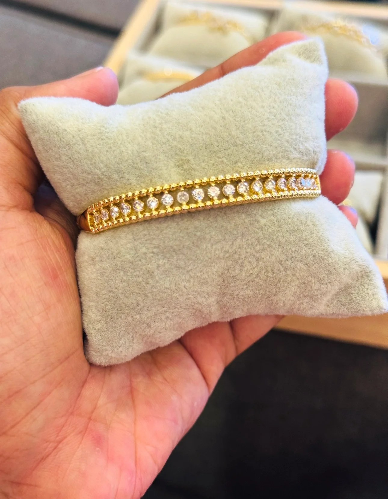 Bella Royale  Bangle