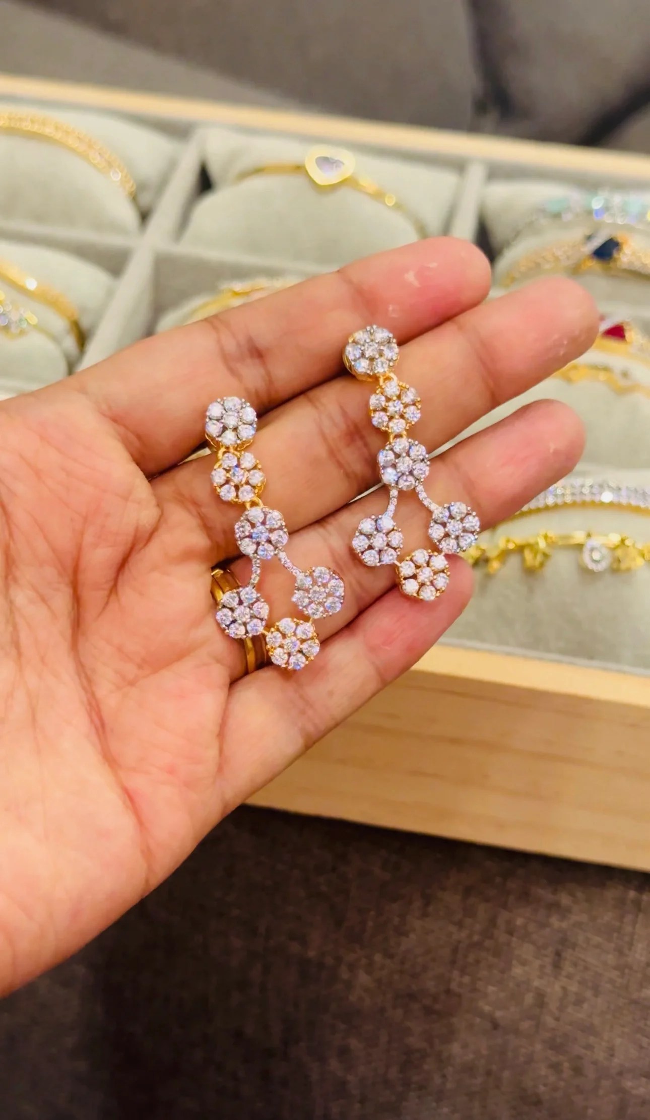 Diamond replica necklace
