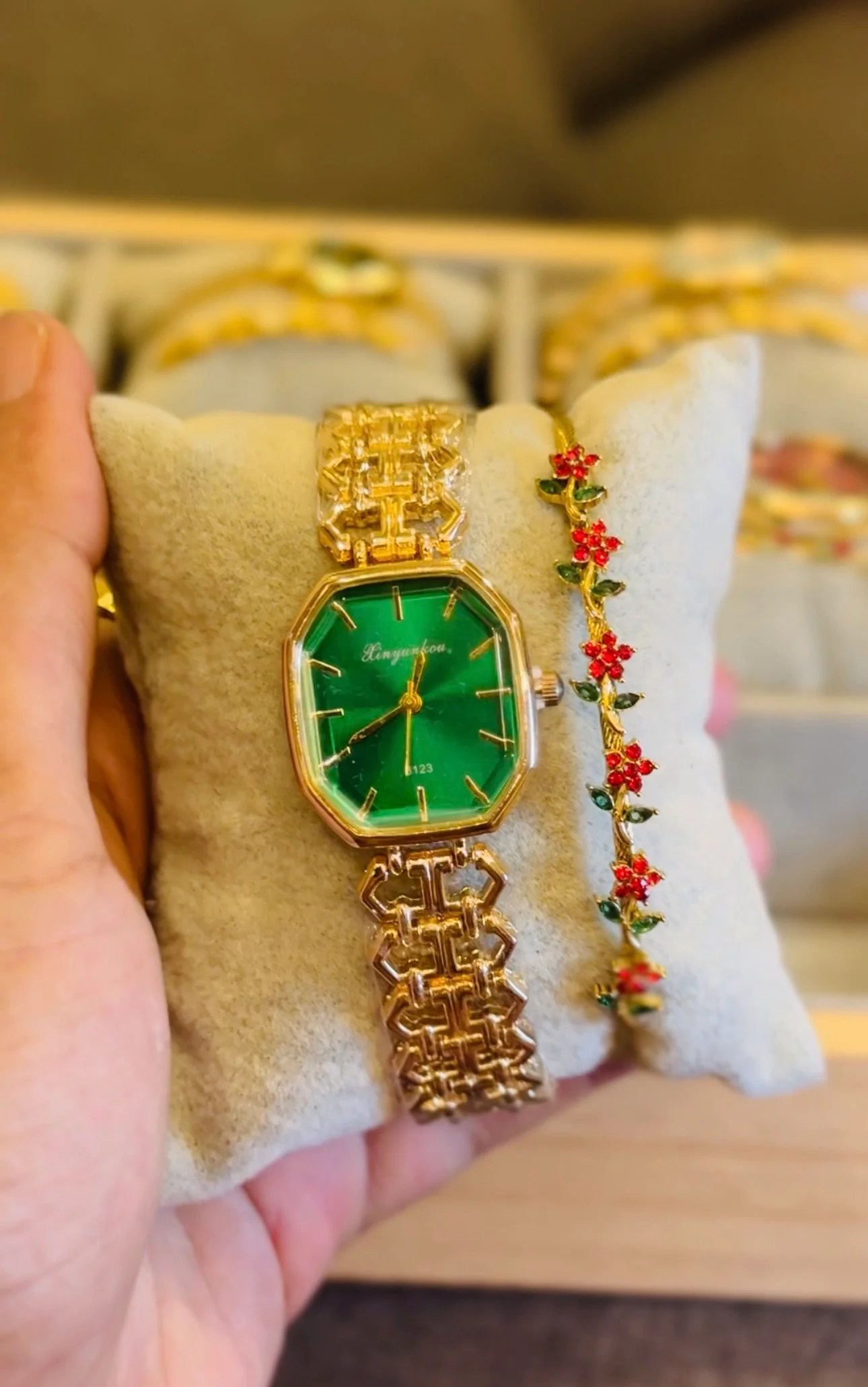 Elysian Watch