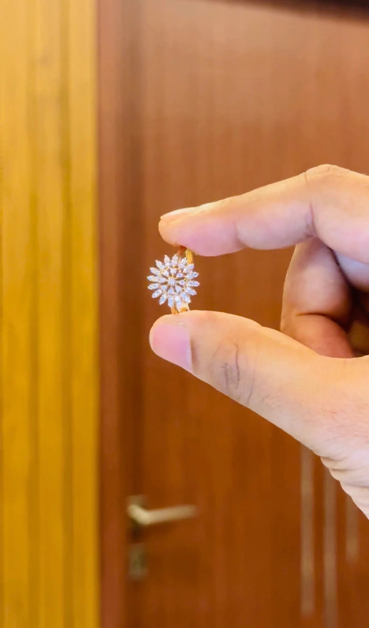 Diamond replica Xuping ring