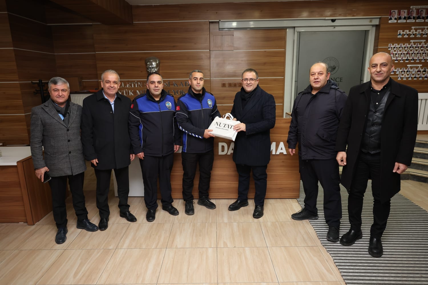 Derince’de Başkan Gökçe’den Yeni Yıl Ziyaretleri!