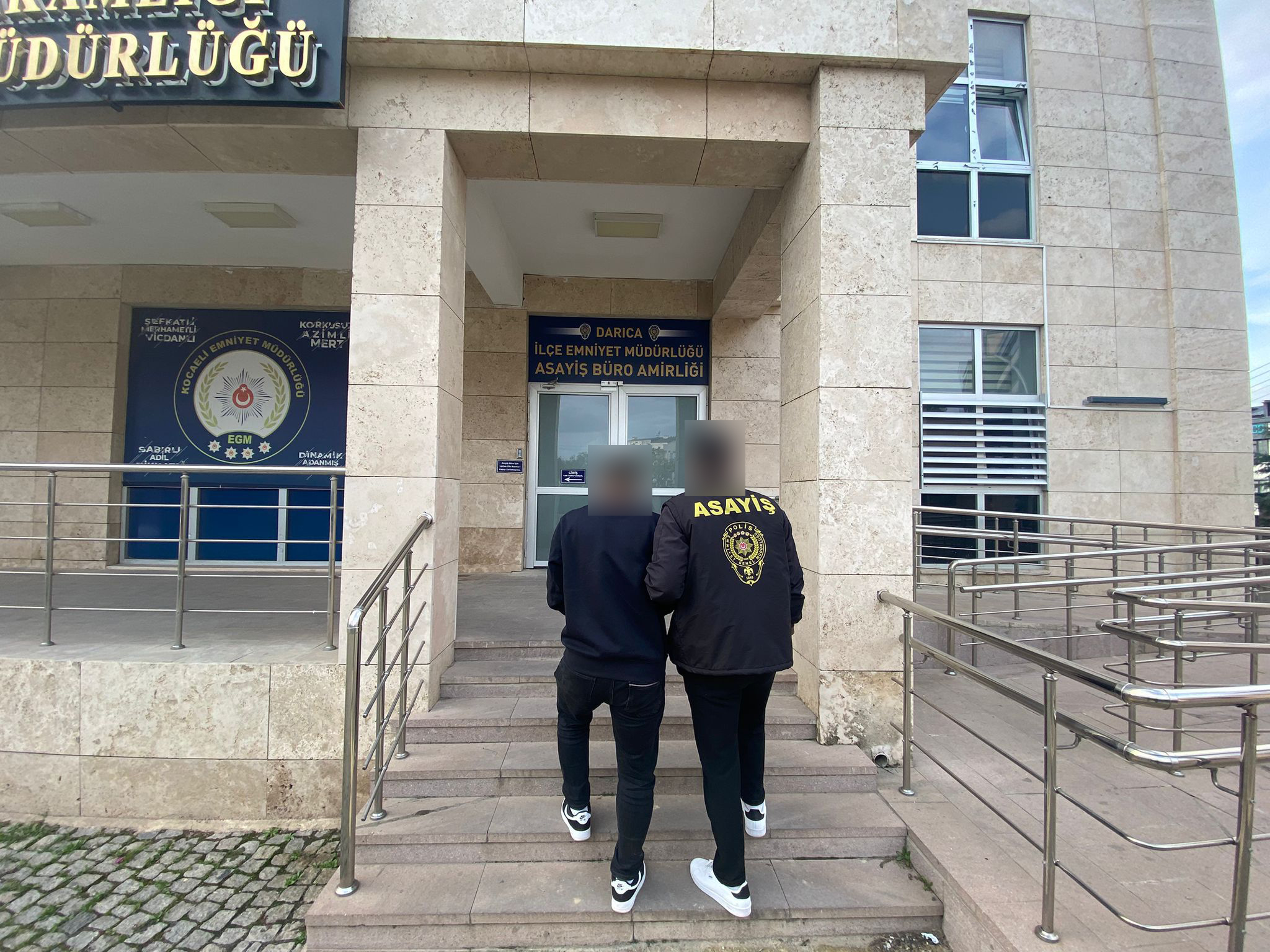 Darıca’da Uyuşturucu Ticareti Yapan Şahıs Yakalandı!