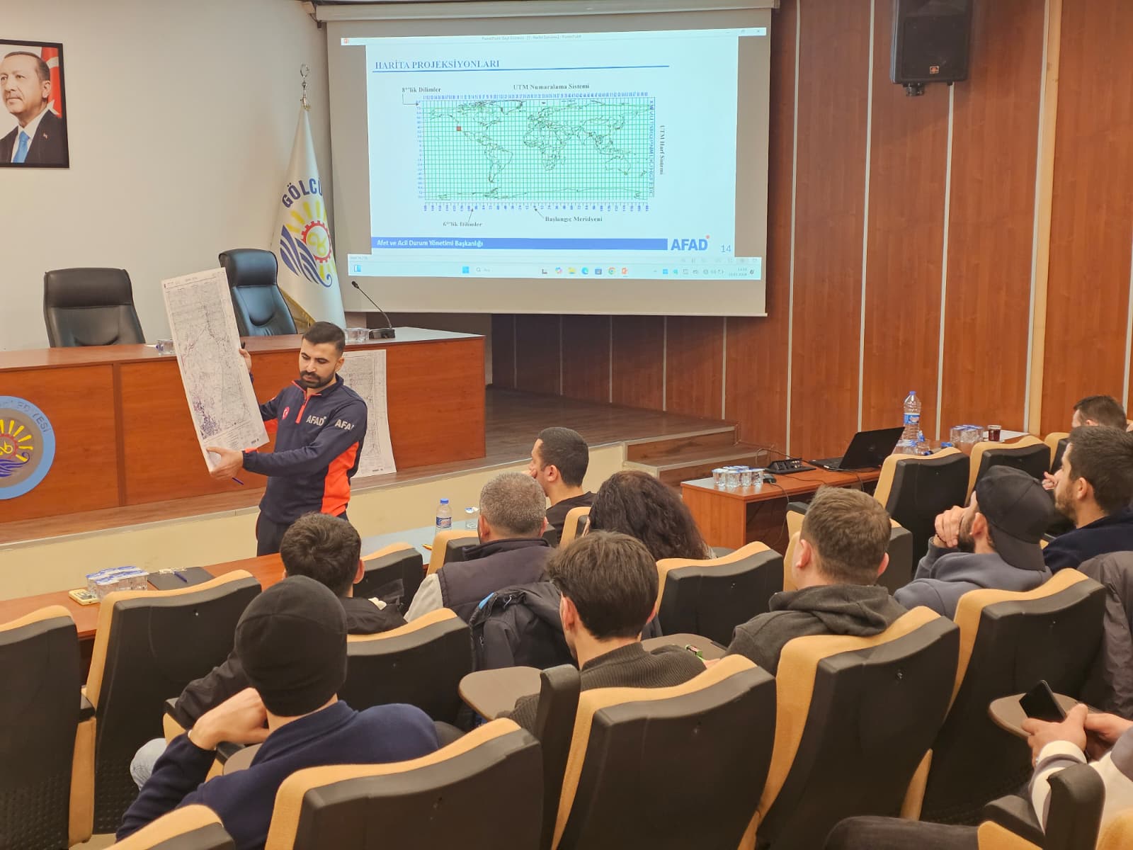 Gölcük'te Arama Kurtarma Ekibi Eğitimlere Başladı!