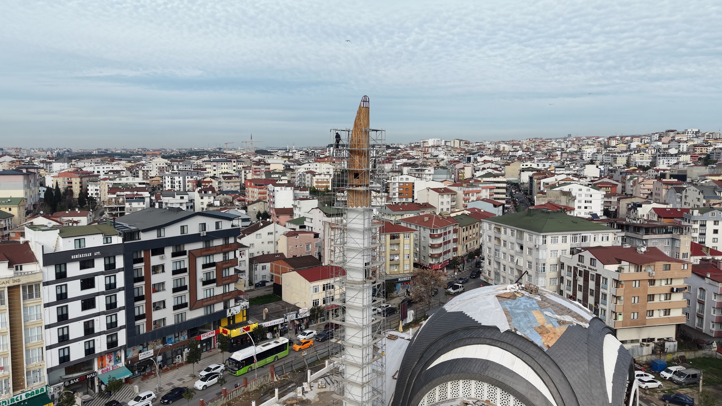 Çayırova Kent Meydanı'nda Çalışmalar Tam Gaz Devam Ediyor!