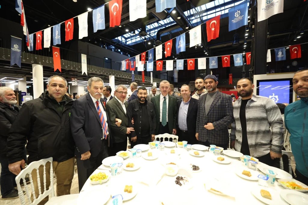 Buyuksehirden-dev-iftar-2-4fa3051b-c3089094