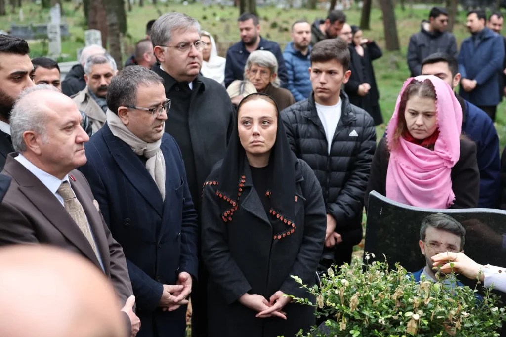 CHP Kocaeli Gençlik Kolları Emektarı Tugay Adak Anıldı!