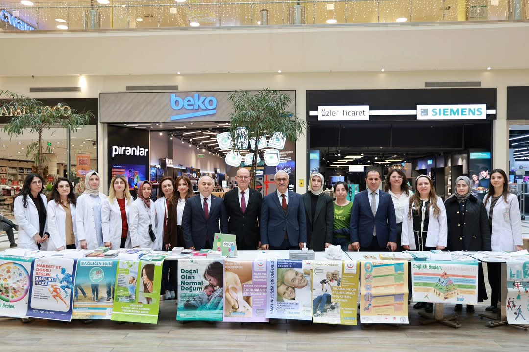 Gebze İlçe Sağlık Müdürlüğü’nden Gebze Center’da Sağlık Bilgilendirme Standı
