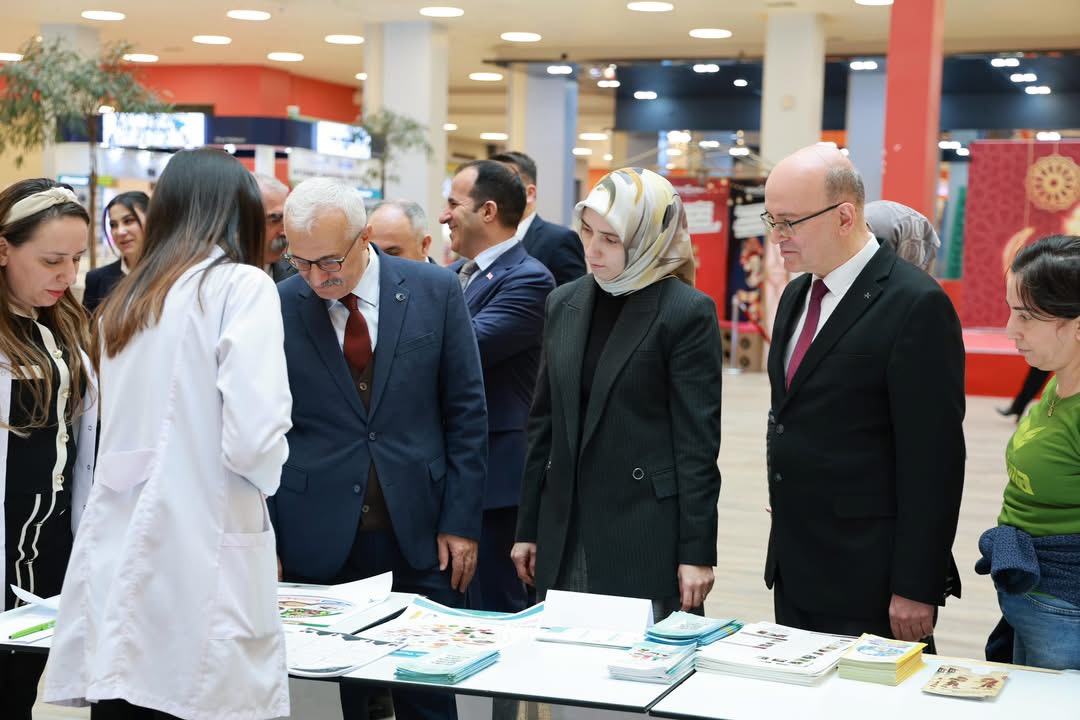 Gebze İlçe Sağlık Müdürlüğü’nden Gebze Center’da Sağlık Bilgilendirme Standı