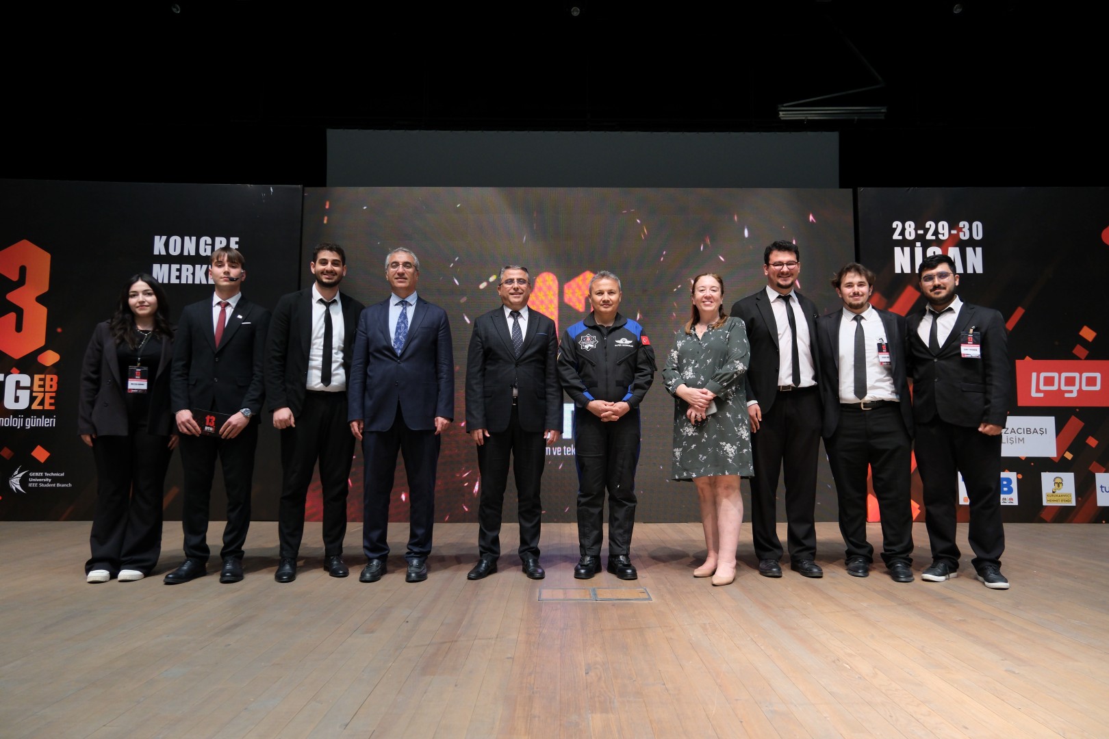Alper Gezeravcı uzay deneyimlerini paylaştı