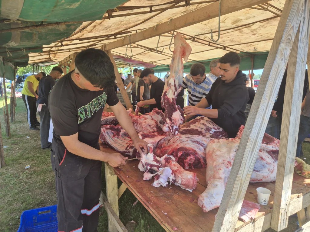 Kocaeli’de kurban kesimleri başladı