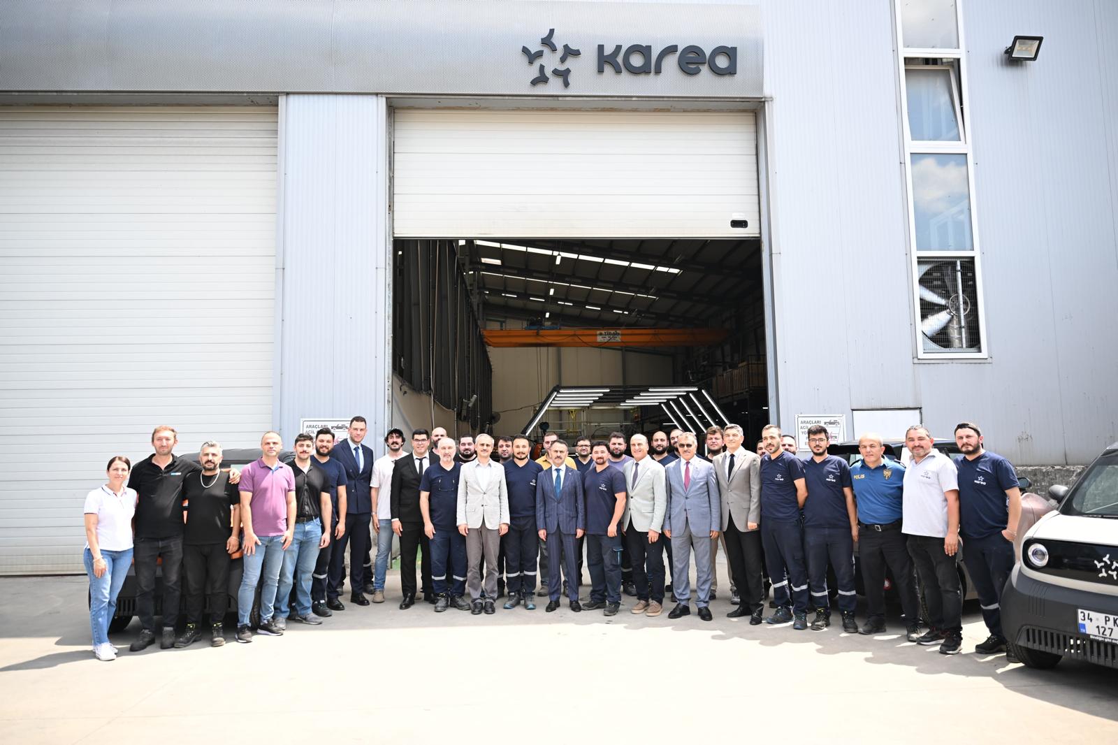 Yerli Elektrikli Mikro Araç KAREA’nın Üretim Tesisini İnceledi