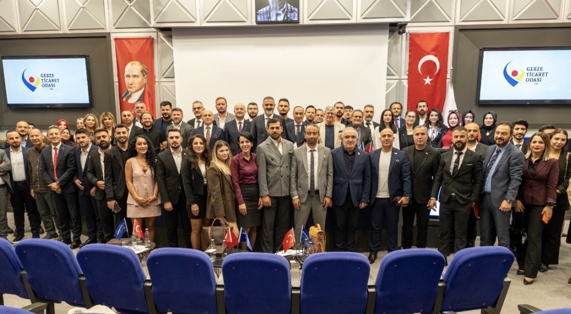 ASRİAD Kocaeli, Gebze’de parayı masaya yatırdı