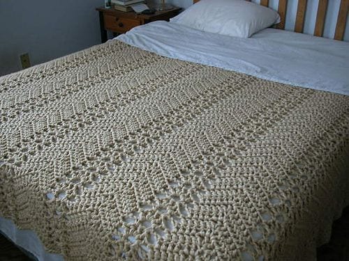Beyaz Yatak Odasi Danteli Derya Baykal Orgu Dantel Modelleri Ornekleri Snowflake Pattern Pattern Doilies