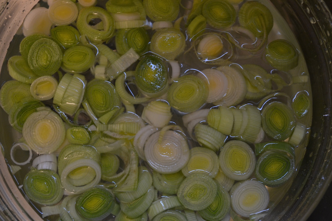 Rinsing Leeks