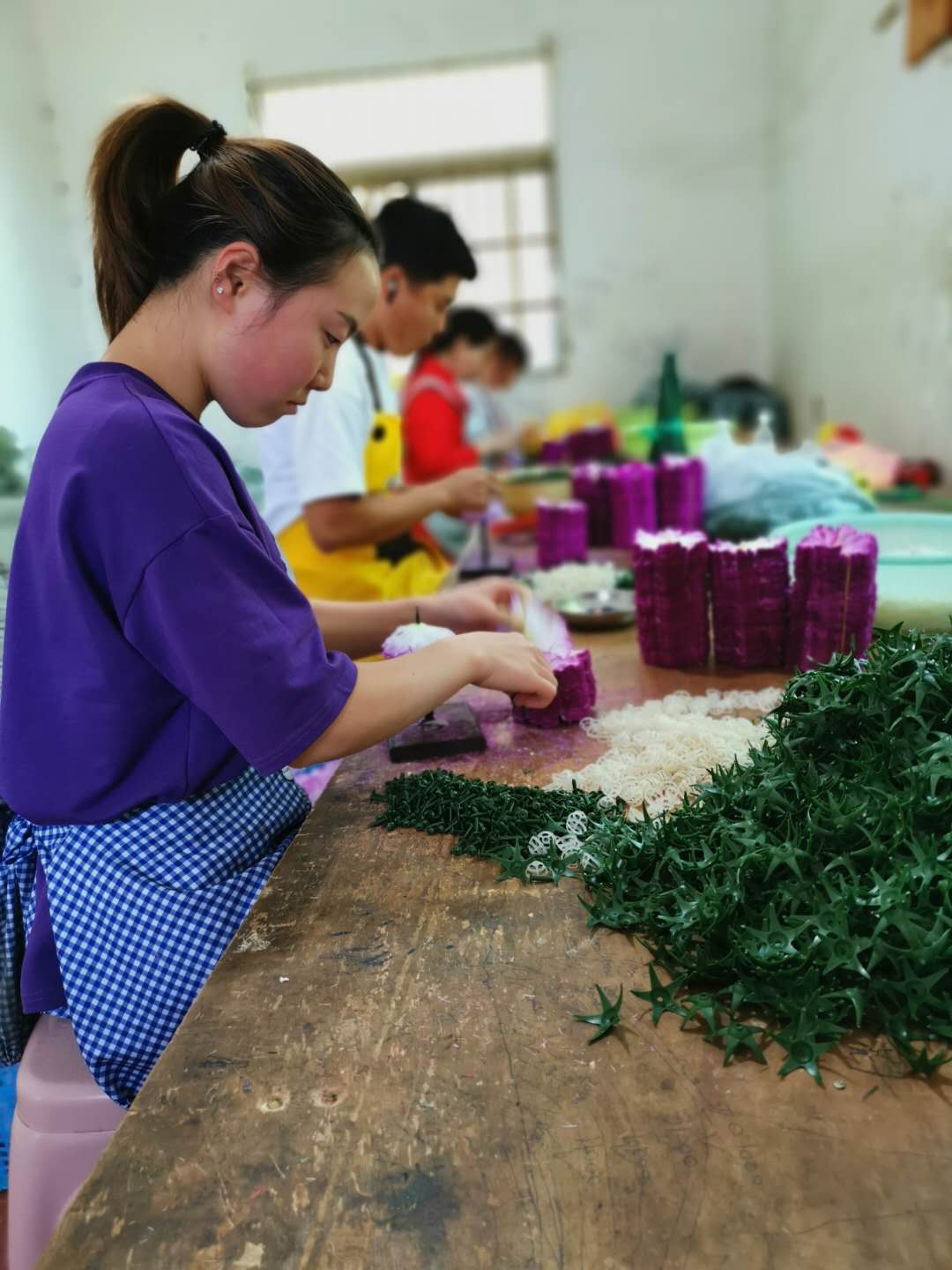 How to Import Artificial Flower from China? Minden Intl