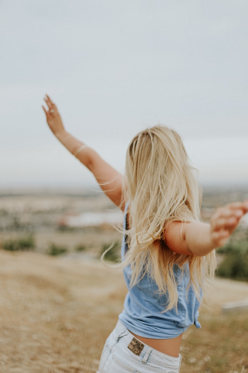 Emotional Freedom Technique woman mindful me