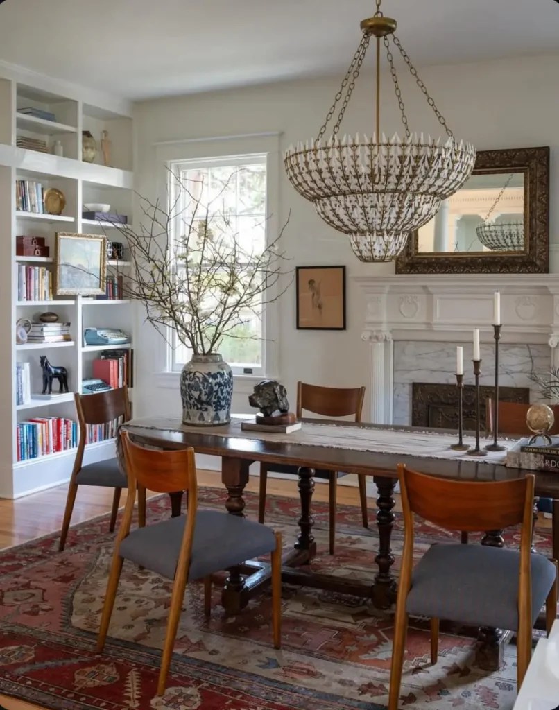 The Ultimate Guide to Choosing the Perfect Dining Room Chandelier 15 crystal chandelier dining room lighting