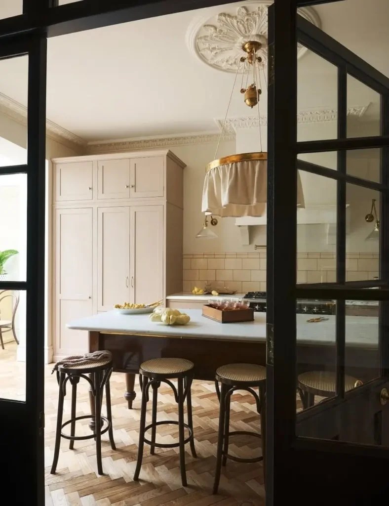 How to Choose the Right Pendant Lights for Your Kitchen Island 6 large kitchen island single oversized pendant light