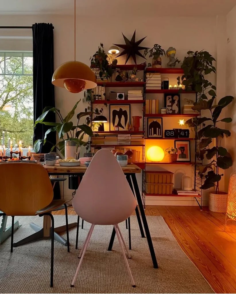 soft cozy dining room lighting