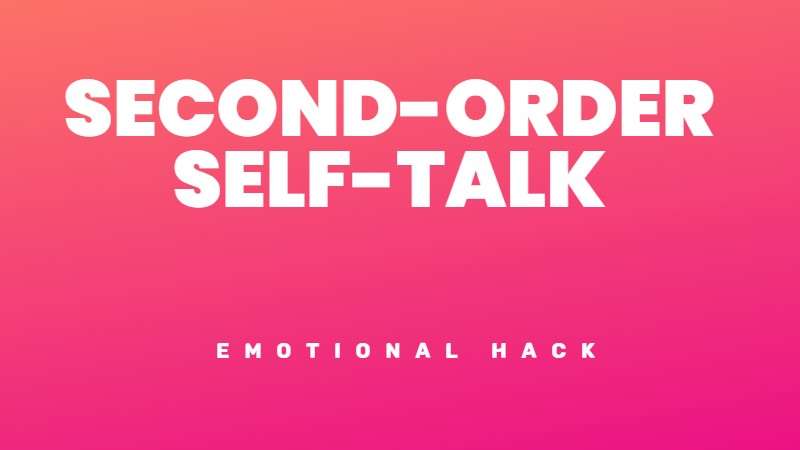 Conversa interna distanciada de segunda ordem para autocompaixão e crescimento