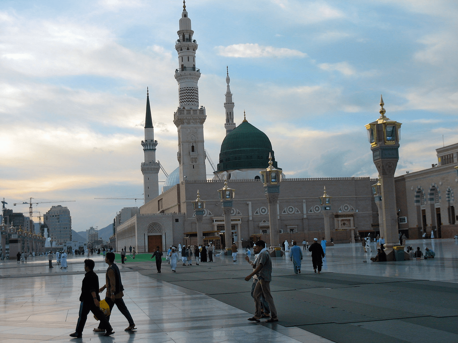 Top Places to See and Explore in Madinah