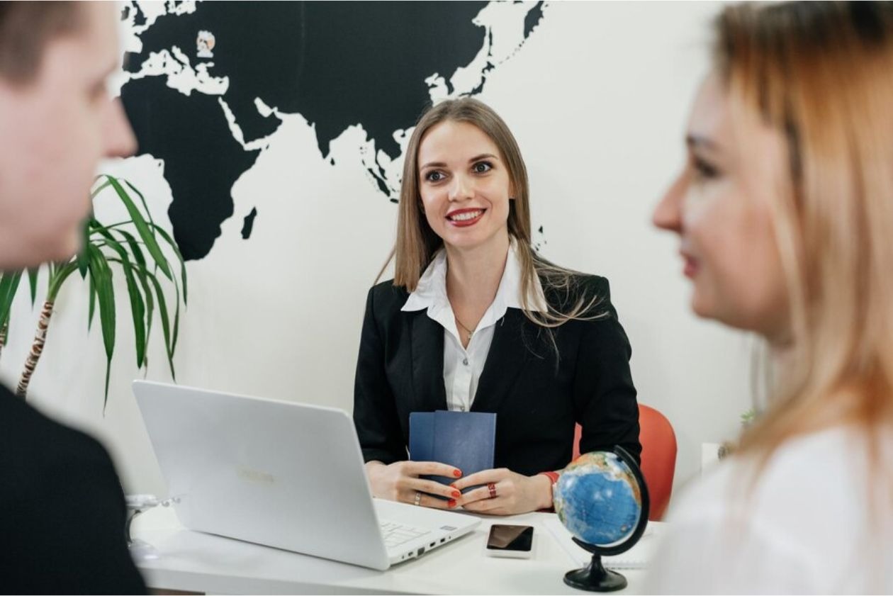 Why Students Use Immigration Consultants