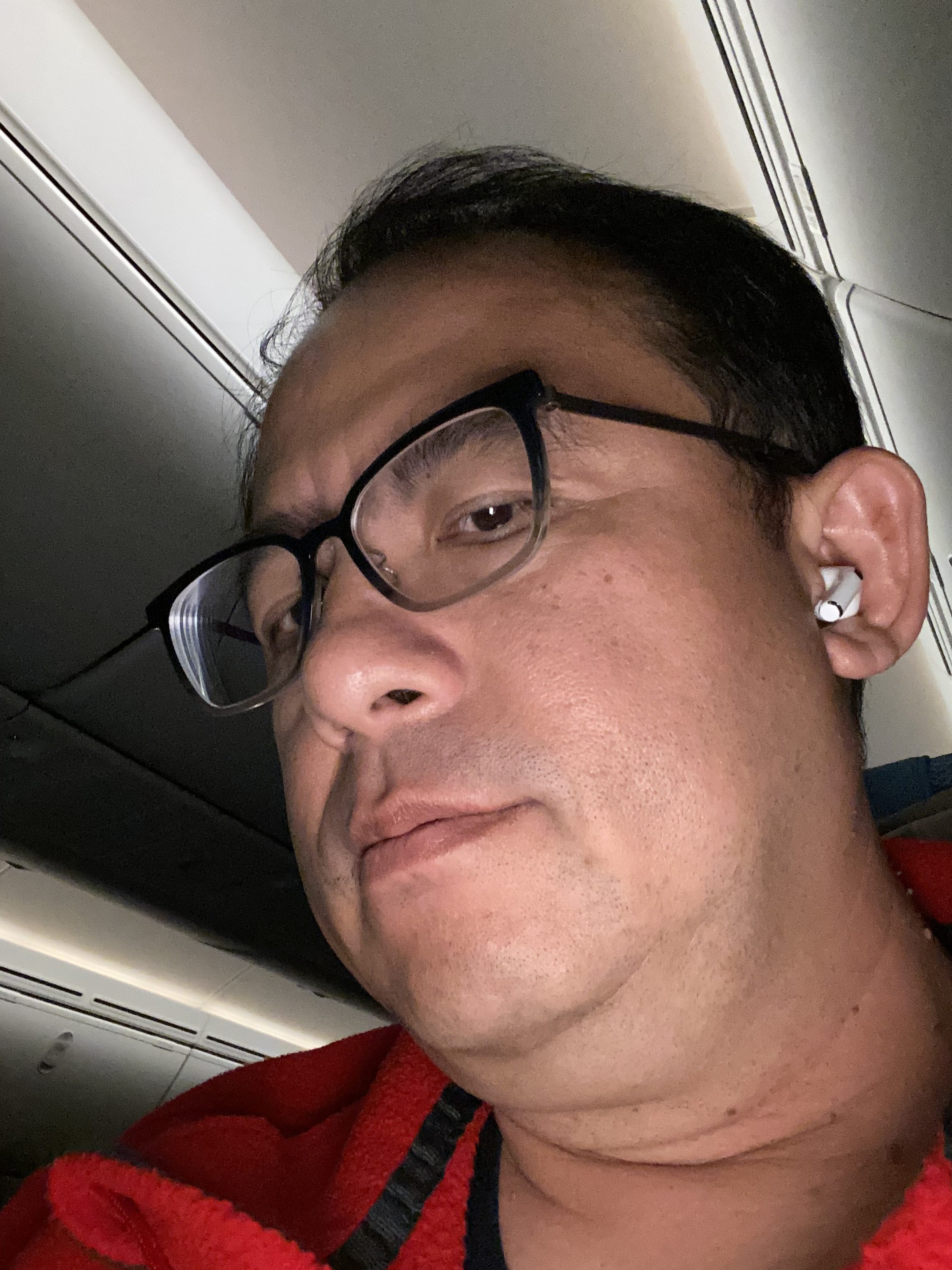 Gadget AirFly Bluetooth Dongle to Connect your AirPod to Airplane