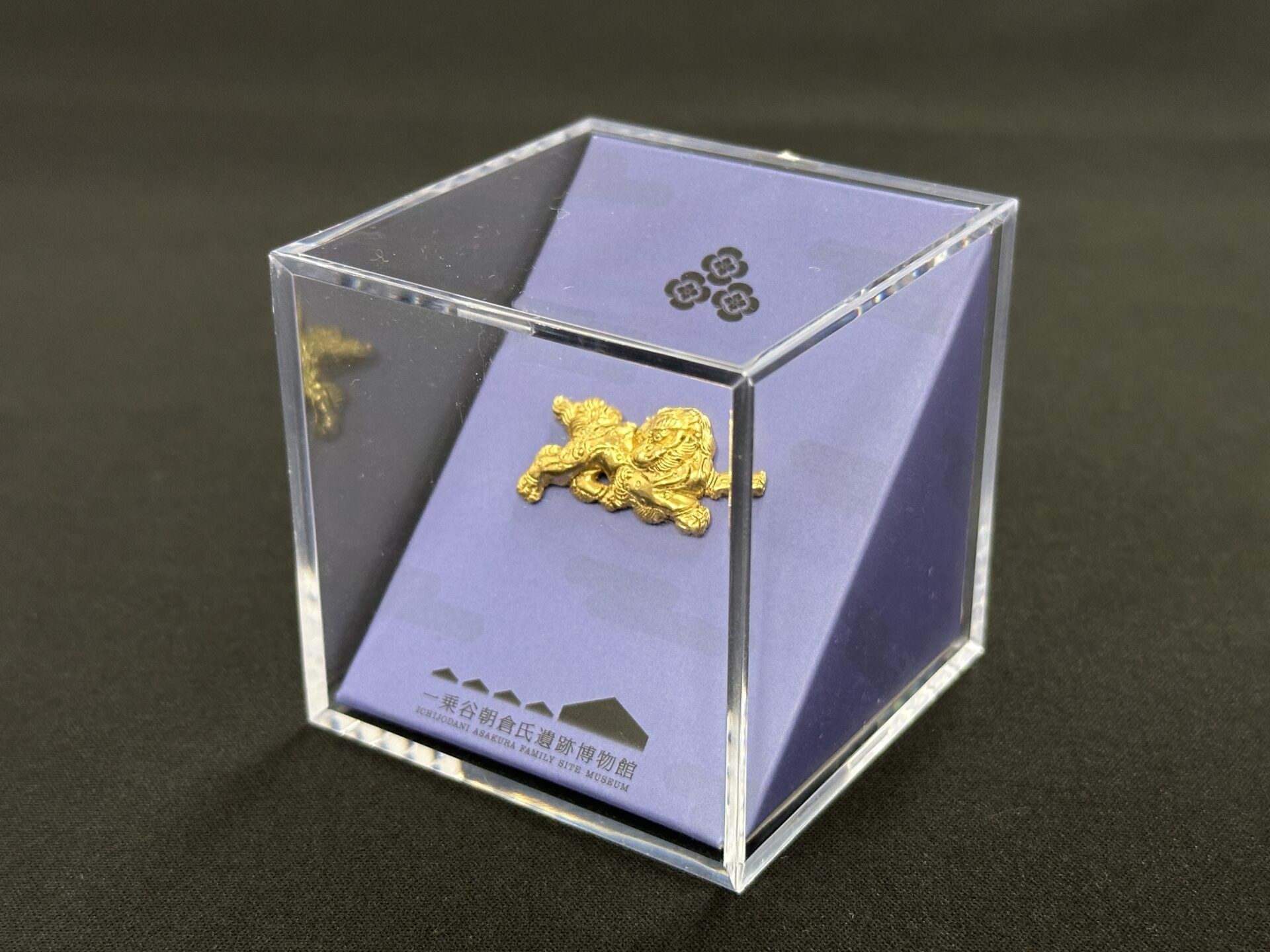 国指定重要文化財「獅子目貫」レプリカケースに採用されました