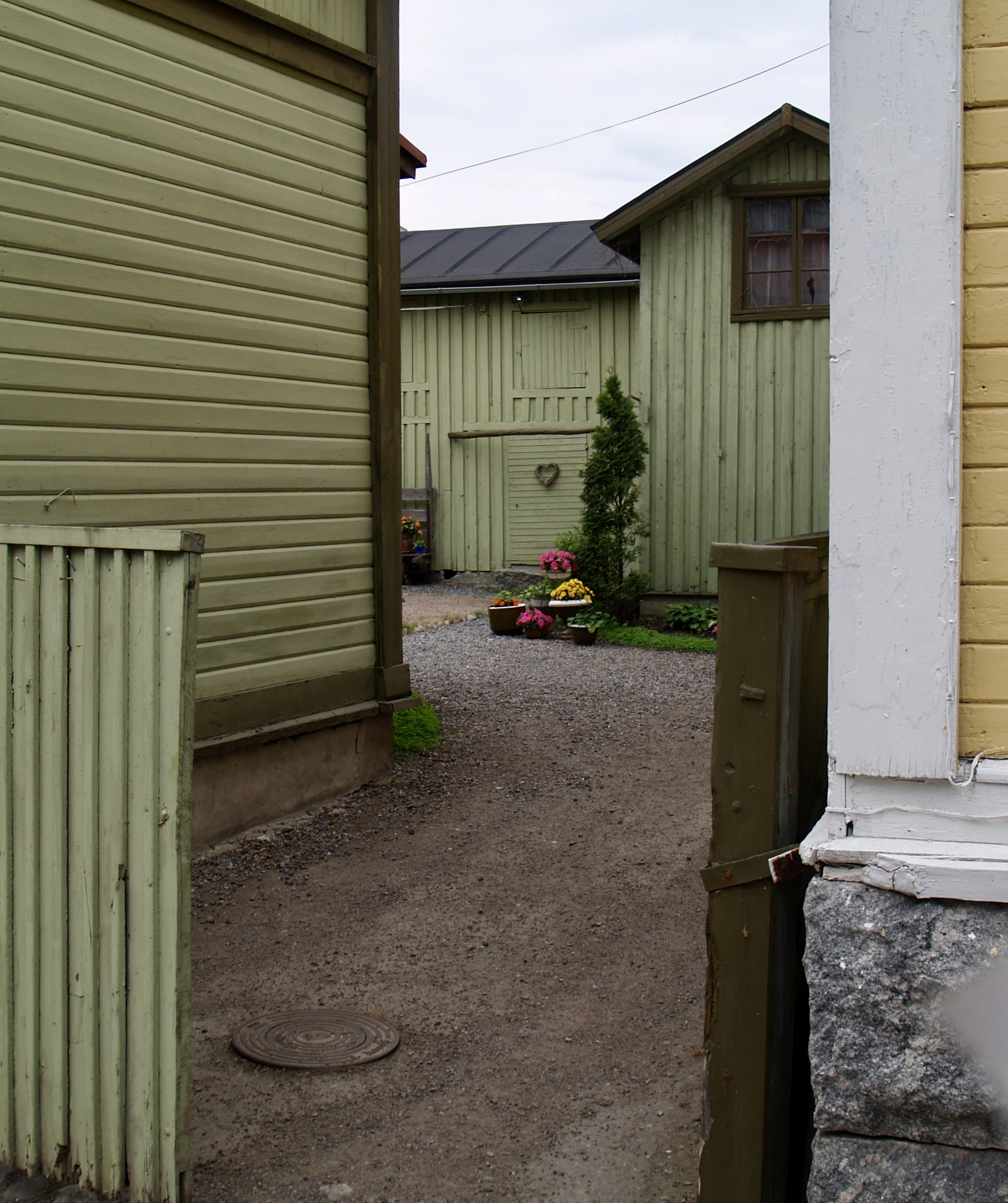 OLYMPUS DIGITAL CAMERA