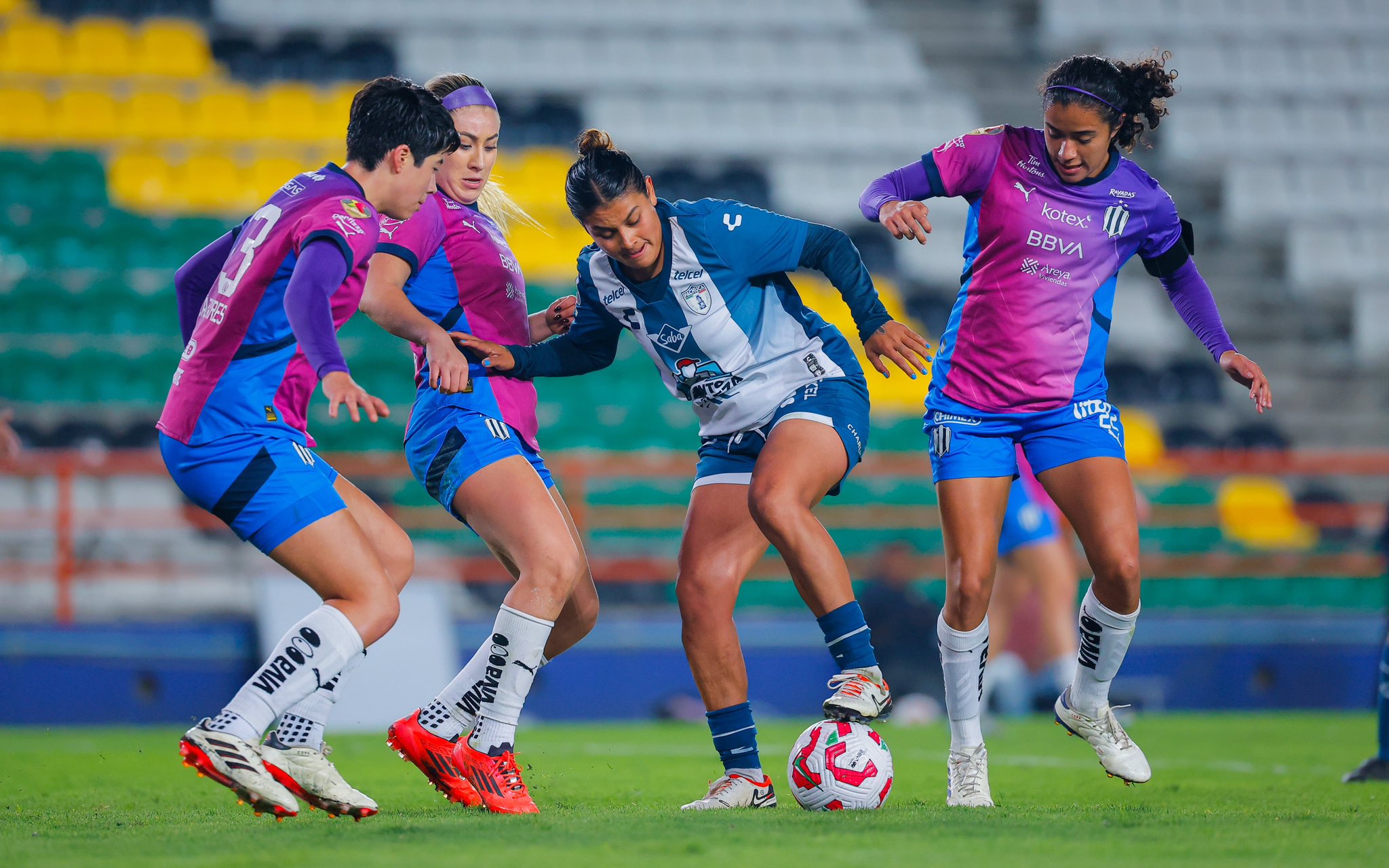 Pachuca y Rayadas no se hicieron daño en el Hidalgo
