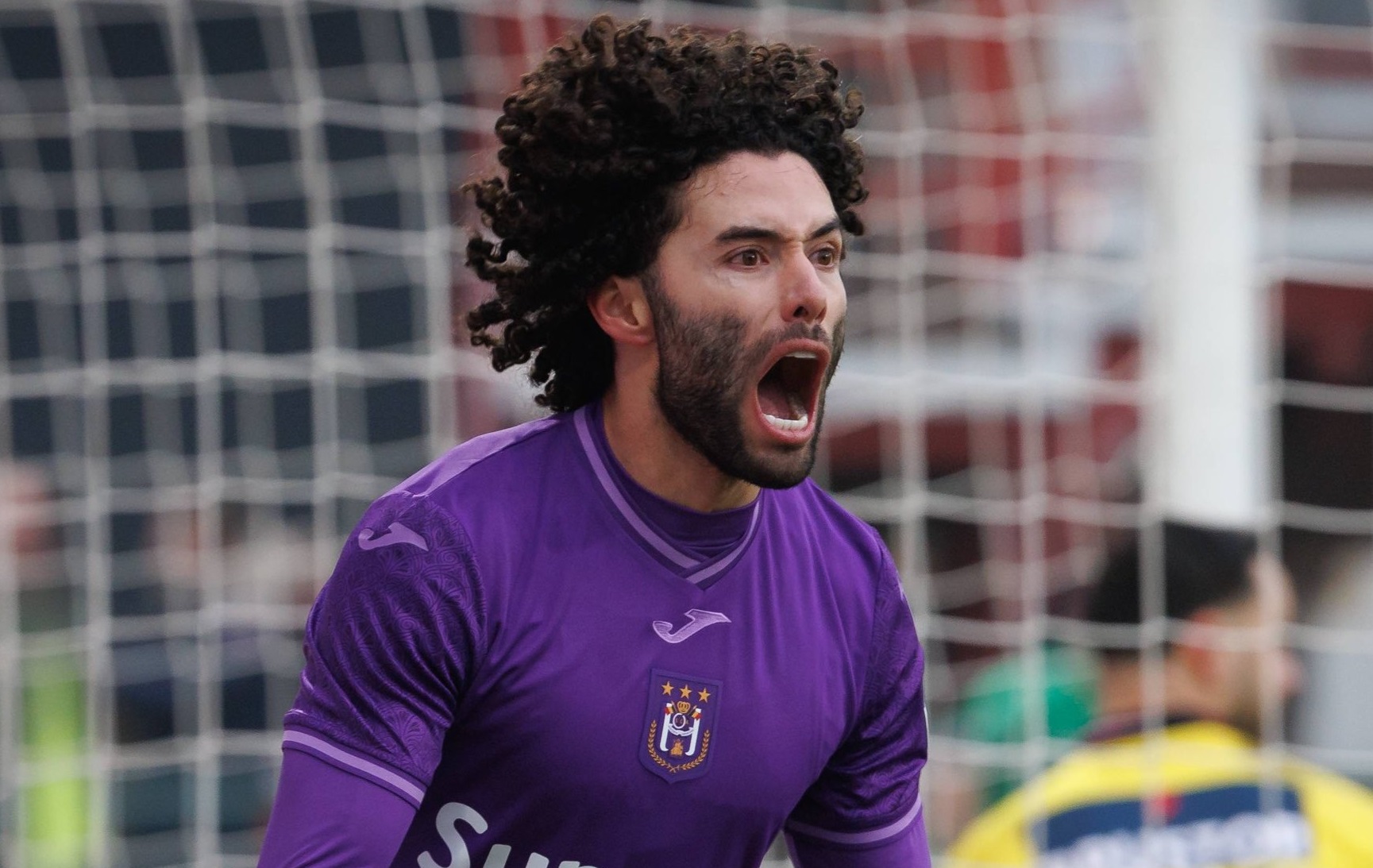 Debut soñado de César Huerta con Anderlecht