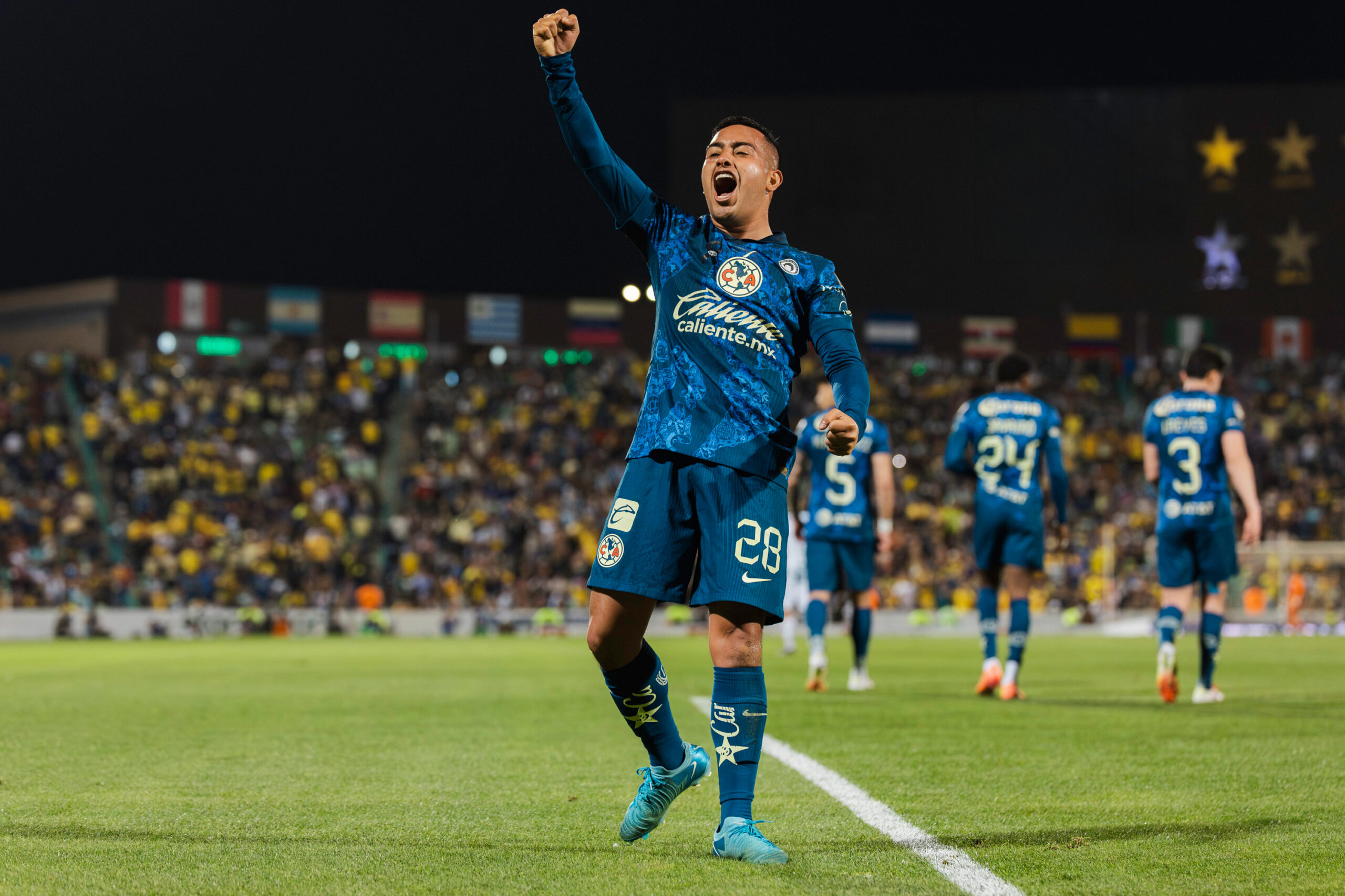 América aplasta a Santos en Torreón